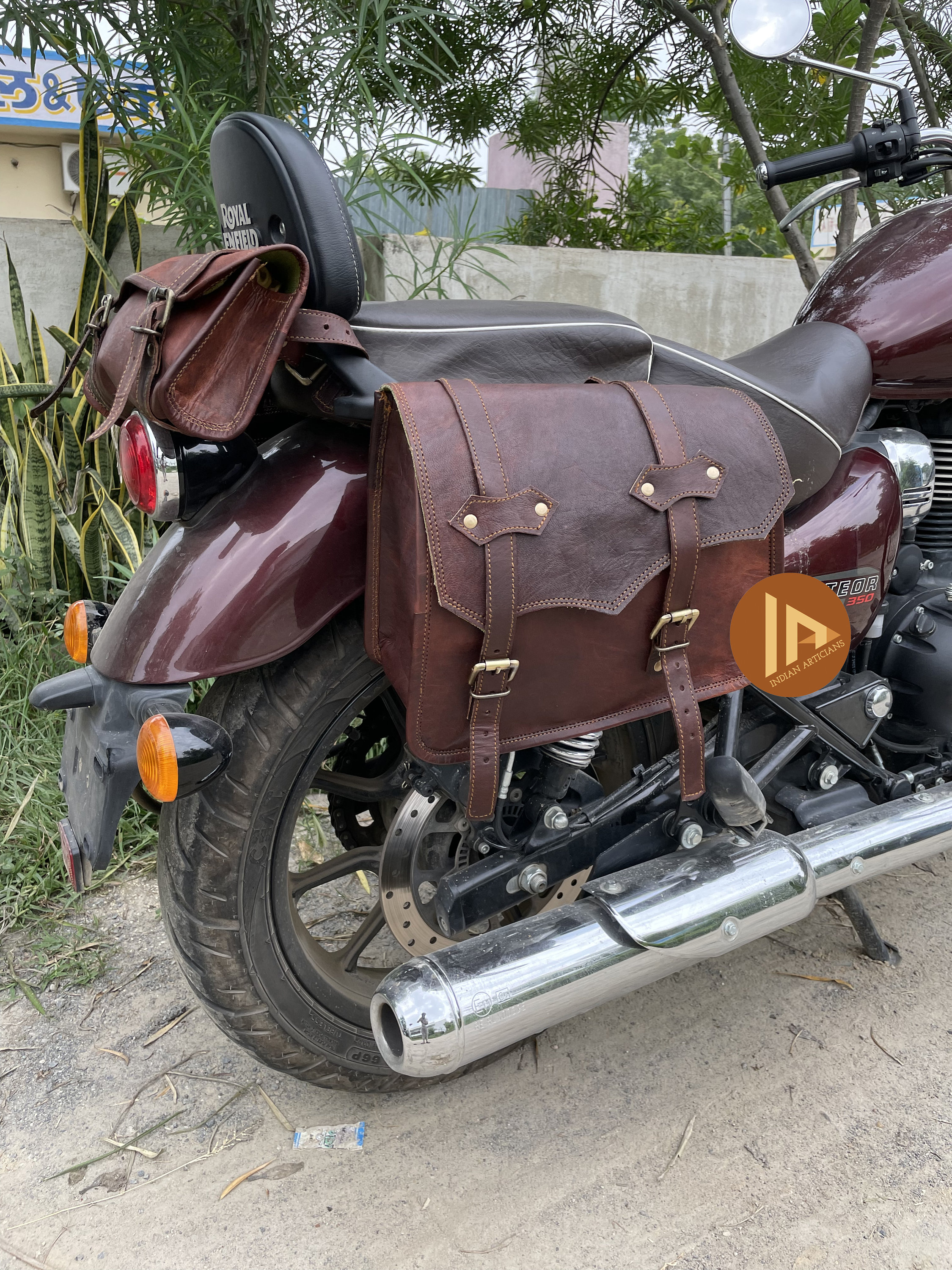 Details more than 85 leather bike bags latest - in.cdgdbentre