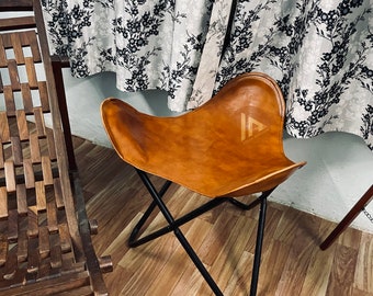 Tabouret Butterfly : élégant ensemble chaise et ottoman en cuir pour la maison - Cadeau idéal pour une chambre à coucher | Cadeau de Noël parfait pour elle