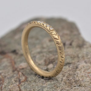 Textured Diamond Ring, 14k Solid Gold Band, Wedding Band, Anniversary Ring