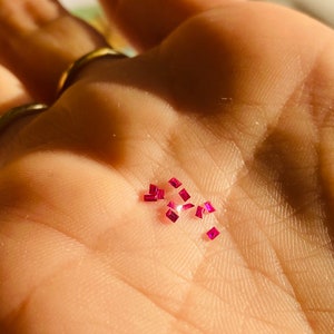 Lotto di 10 piccoli rubini Verneuil