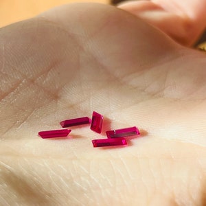 Lot of 5 hand-cut Verneuil rubies sticks