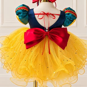 Vestito da principessa per bambina fatto a mano con fiocco per capelli – Costume da fiaba