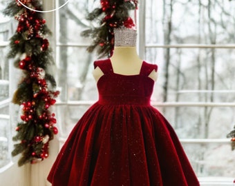 Christmas Girl, Luxury Velvet Christmas Kid Dress, Elegant Baby Red Velvet Dress, Baby Toddler Special Occasion Dress, Gift for Baby