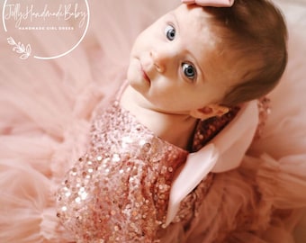 Tutu pour bébé du Nouvel An avec perles sur le cou - Robe vieux rose - Robe d'été pour bébé avec couleurs personnalisées - Robe de mariée en satin