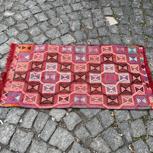 1.7x3.3 ft, Small Turkish Rug, Kilim Rug, Handwoven Bath Rug, Door Mat Rug, Tribal Rug, Flatweave Rug, Southwestern Decor, Kitchen Rug