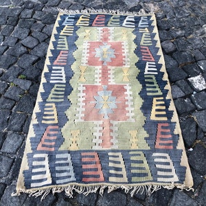 2.4x4.0 ft, Kilim Rug, Turkish Rug, Handwoven Bath Rug, Morrocan Rug, Kitchen Rug, Oushak Rug, Southwestern Rug, Flatweave Rug, Neutral Rug