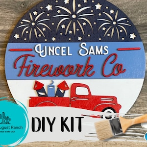 4 juillet Kit de bricolage de cintre de porte - Uncle Sam’s Firework Co - Old Truck Welcome Paint Kit Wall Hanging - Old Truck Wood Blank