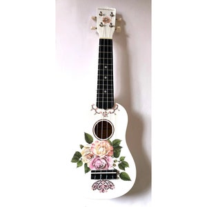 Rose Delight Ukulele w/crystal details
