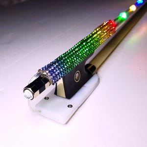 Rozanna&#39;s Multi Color Glow Bow with 8 Lighting Setting NEW!