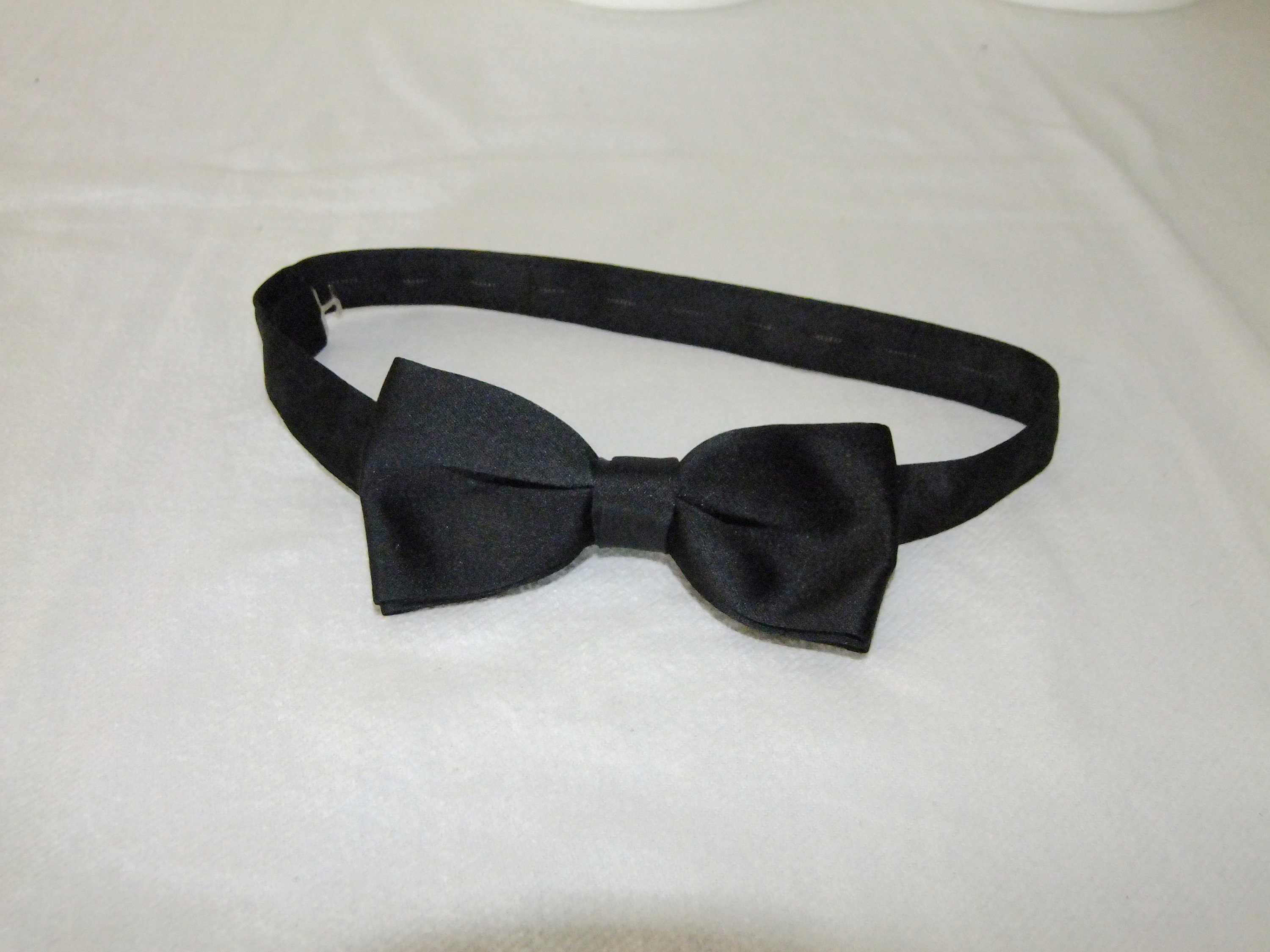 Vintage Bow Tie Bowtie / Dickie Bow Retro Black Satin Necktie - Etsy UK