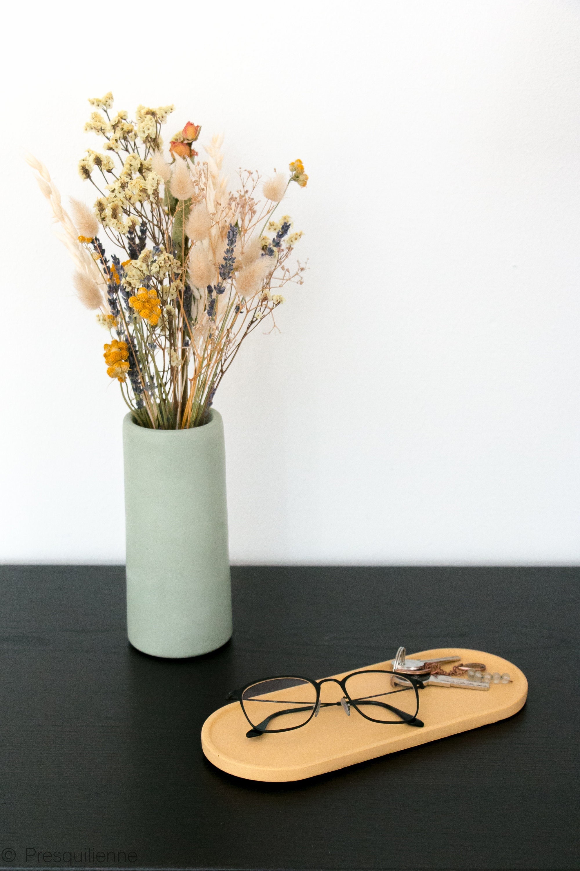 Vase Décoratif en Béton Multicolore