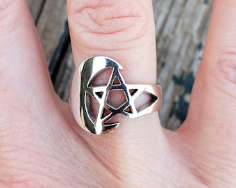 Size 5,6,7,8,9,10,11  925 Sterling Silver Ring with Moon and Pentagram, Pentacle Ring, Wiccan Ring, Moon and Star Ring, Witch Ring