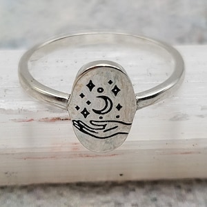 Sizes 3-10, 925 Sterling Silver CELESTIAL HAND Oxidized Finger Ring / Moon and Stars Ring / Pinky Ring / Awareness, Connecting to the Divine
