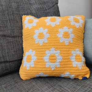 Daisy Crochet Pillow Pattern,Spring Fashion Crochet Home Decor, Cushion Cover Pattern, Crochet Accessories,Handmade Decors,Gift For Friend