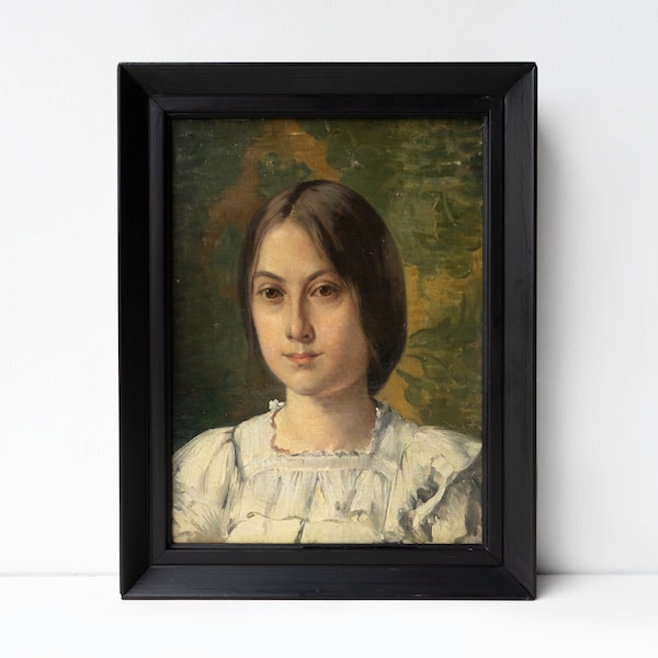 Captivating Portrait of a Young Woman, Antique Original Oil Painting, Early 20th Century