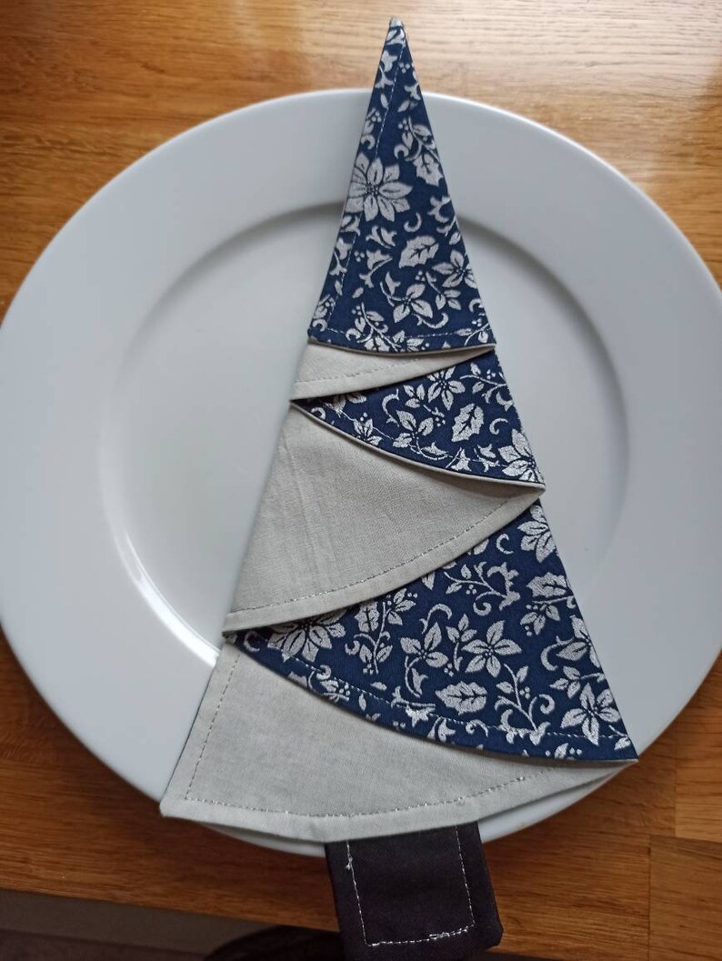 Cotton Christmas Tree Folded Napkins Set of 4 in each design Etsy