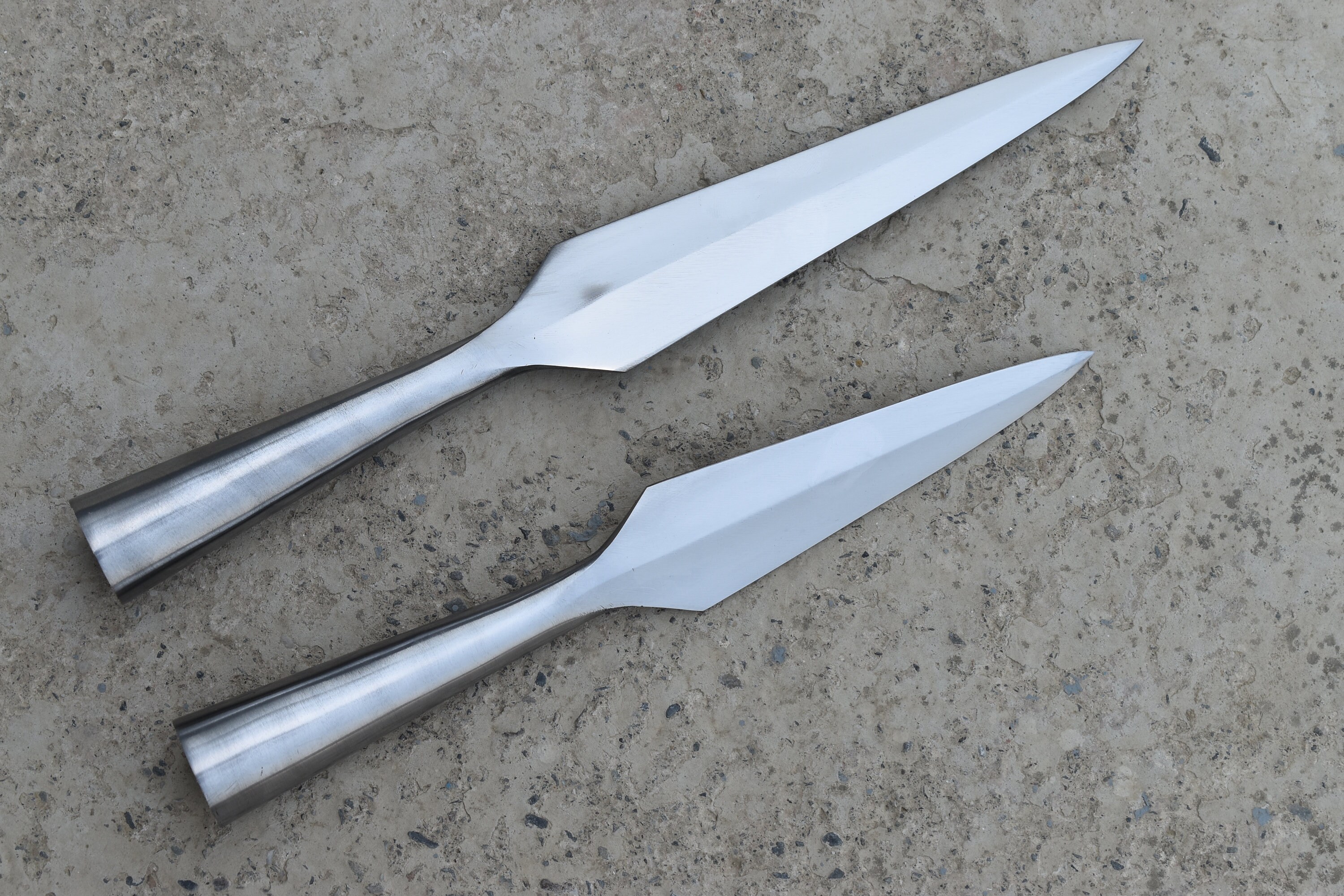 手鍛造中世槍先セット – 装飾用＆コスプレ用レプリカ、2個セット