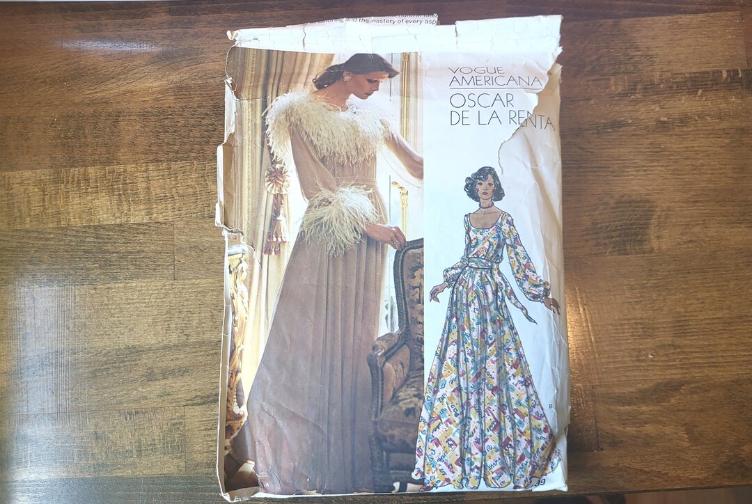 Vintage Vogue 1139 Vogue Americana Oscar De La Renta 1970s Dress 