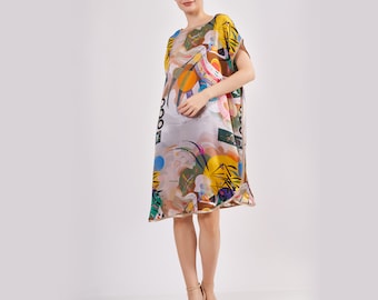 Rehaussez votre style avec cette robe courte en soie d'inspiration Kandinsky