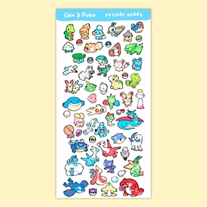 Peut inclure: Une planche d'autocollants avec de nombreux personnages de dessins animés colorés. La feuille porte le texte "Gen 3 Poke sticker sheet" en haut. Les autocollants sont de formes et de tailles variées, avec un fond blanc.