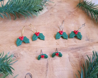 Holly Christmas earrings in polymer clay - Handmade