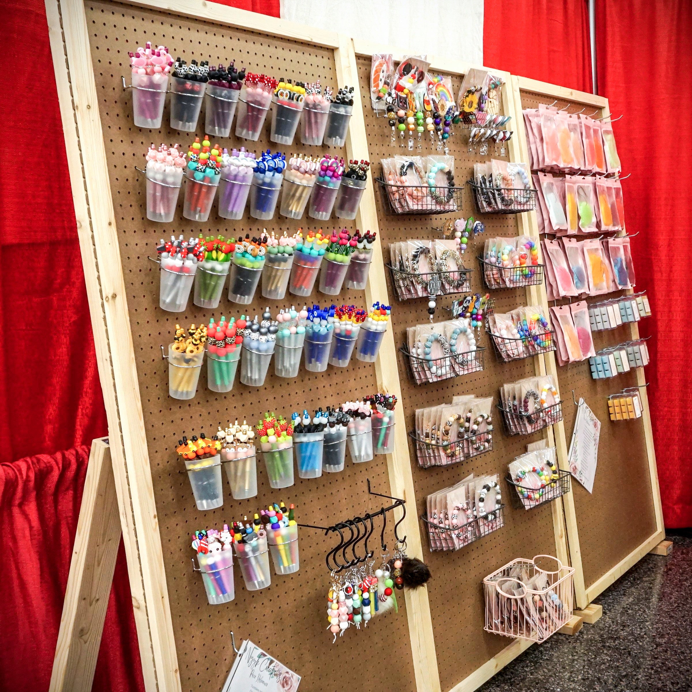 Portable Merchandise Display Portable Merchandise Display