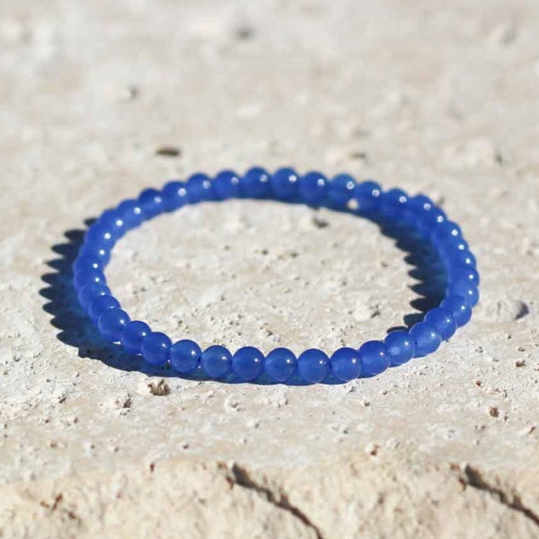 Blue Chalcedony Bracelet, Natural Stone Bracelet, Yoga Bracelet, Meditation Bracelet, Healing Stretch Bracelet