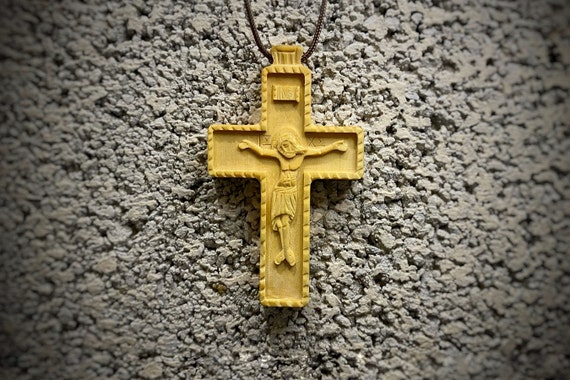 Hand Carved Boxwood Cross / Pendant