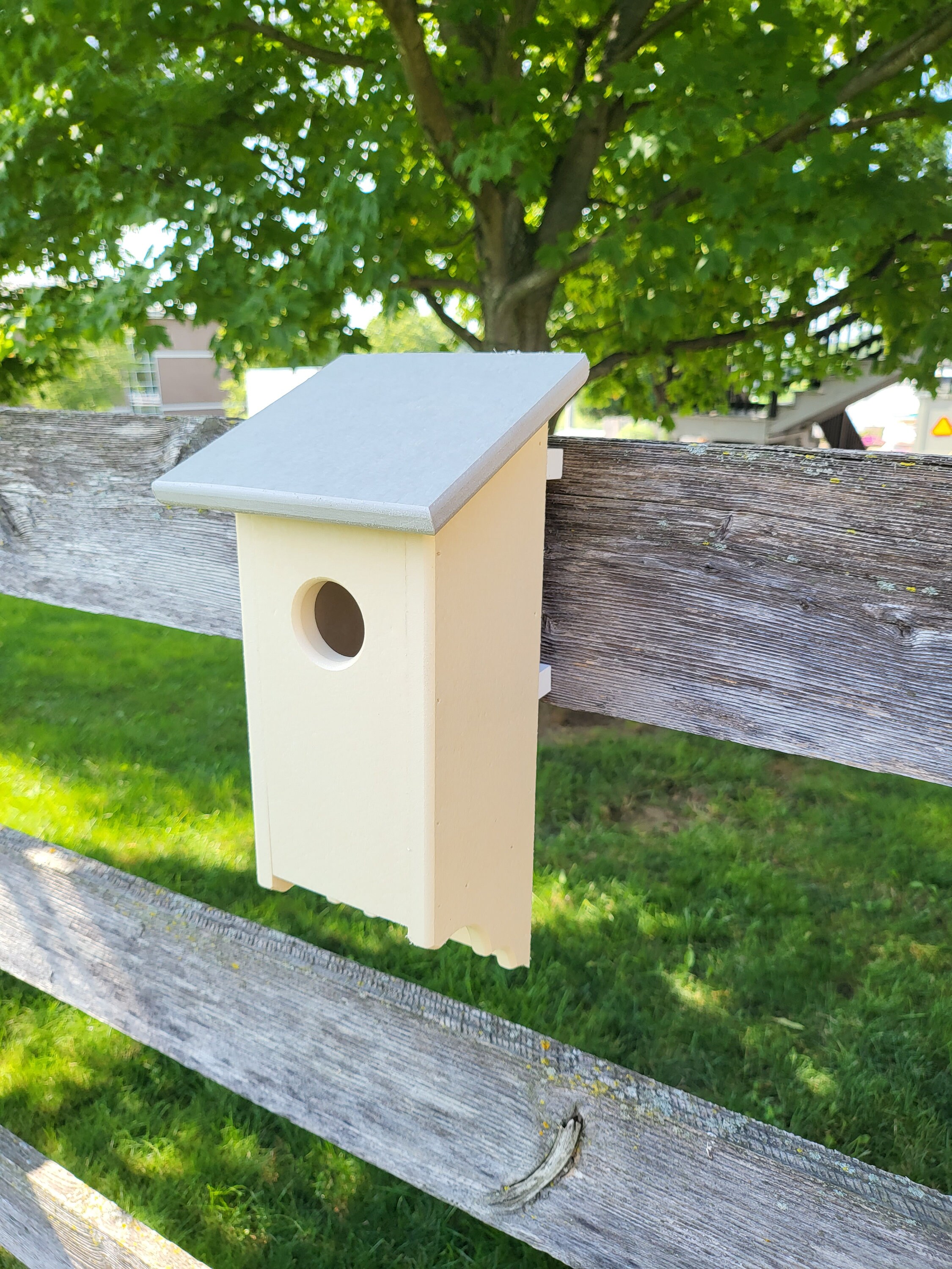 Bluebird Birdhouse Amish Handmade Bird House Multi Colors Poly Lumber Weather R - Picture 17 of 19