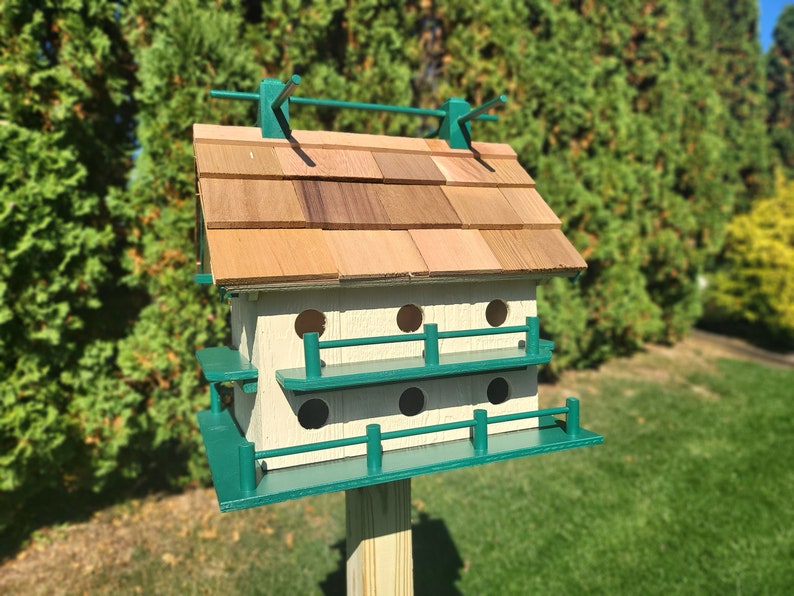 Purple Martin White Bird House Amish Handmade 14 Nesting Compartments Weather Resistant Birdhouse outdoor Beige + Green trim