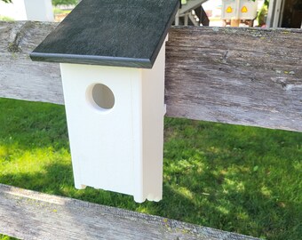 6 ROOM CLASSIC BIRDHOUSE - Amish Handmade Weatherproof Recycled Poly