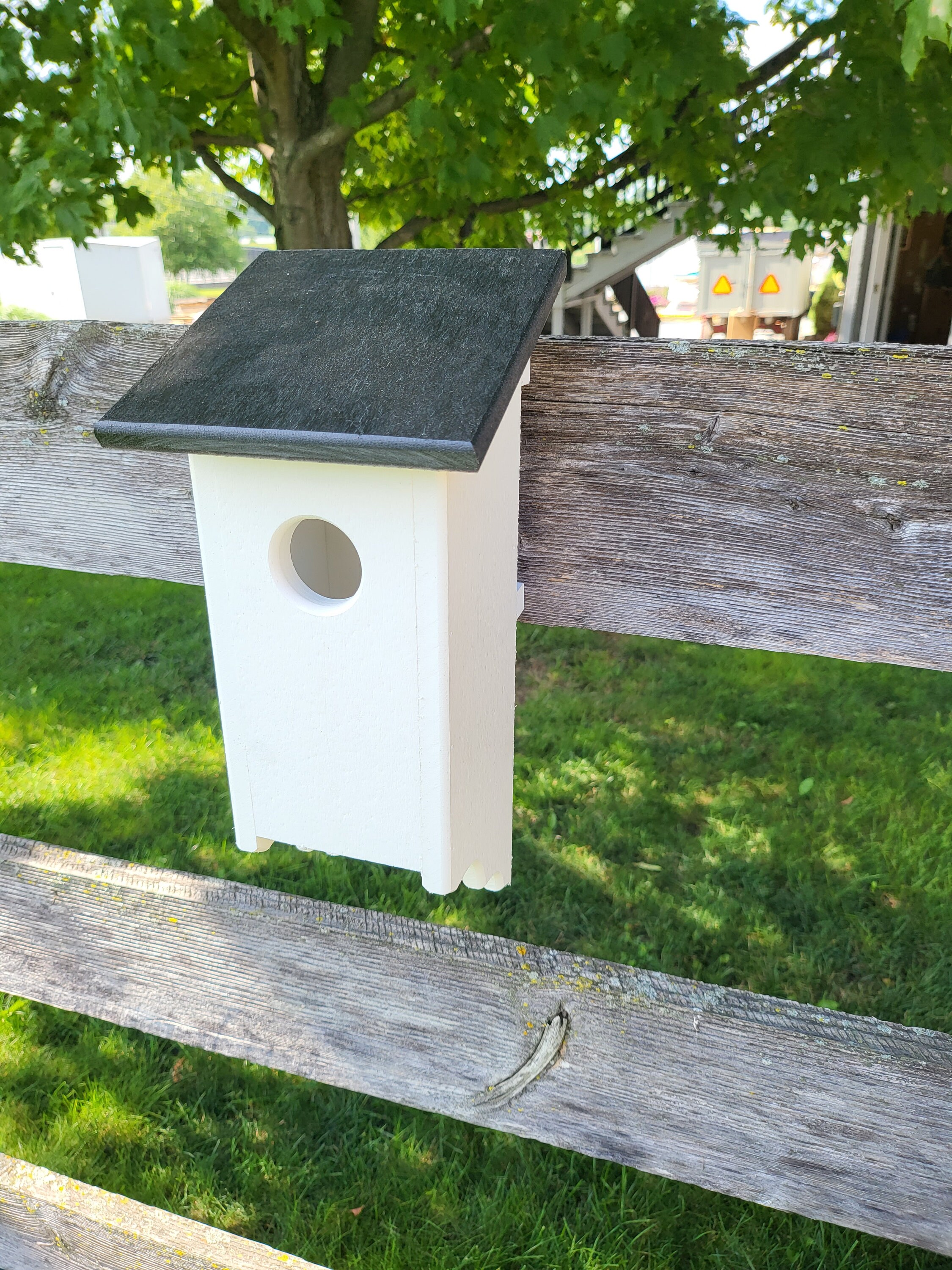 Bluebird Birdhouse Amish Handmade Bird House Multi Colors Poly Lumber Weather R - Picture 18 of 19