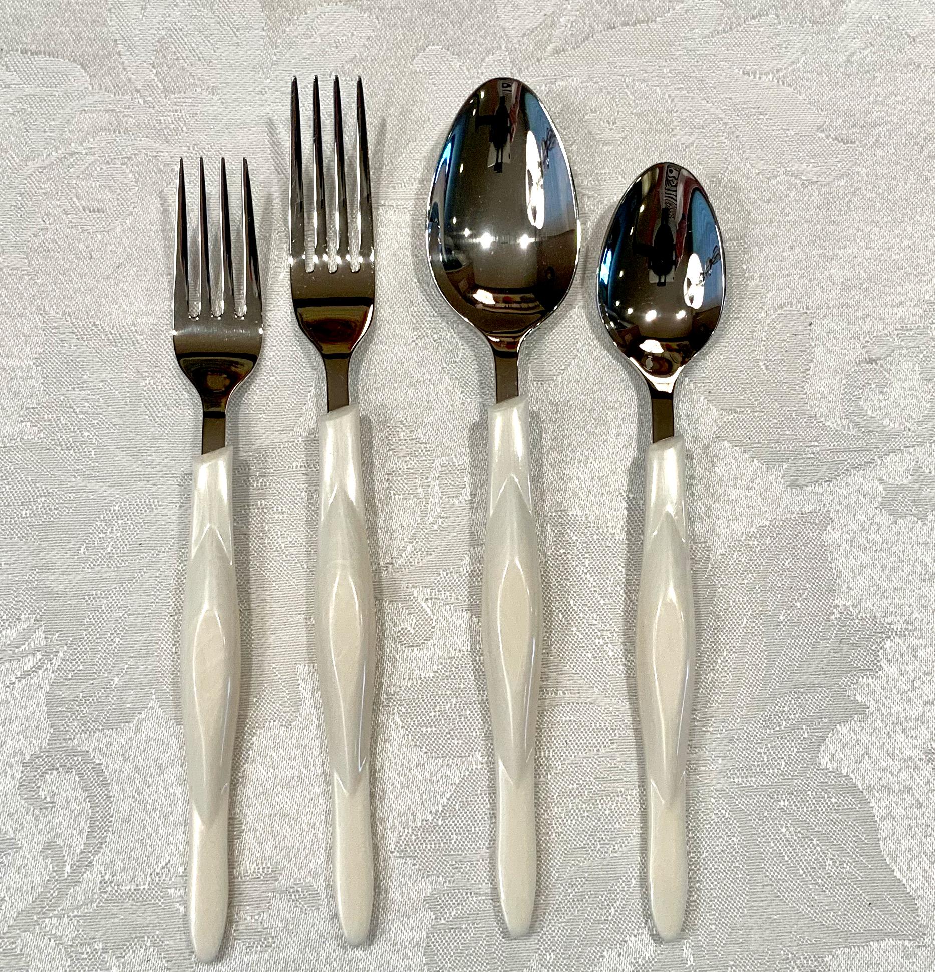 CUTCO 1546 flatware set フォーク+スプーン 6-Pc. Stainless Accessory Set | Serving Utensils by Cutco