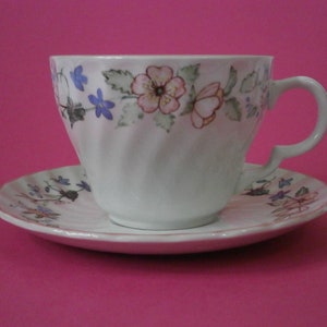 Vintage 1980s Wood & Sons Spring Fields Tea Cup And Saucer zaprojektowany przez Jenny Rhodes Doskonały stan