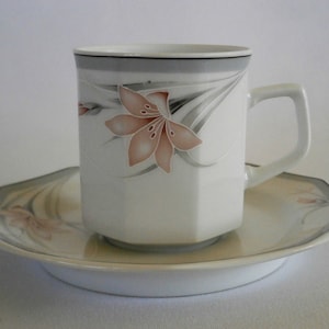 WINTERLING Bavaria Porcelain Coffee/Tea Cup And Saucer Vintage 1980s White And Grey With Pink Flower