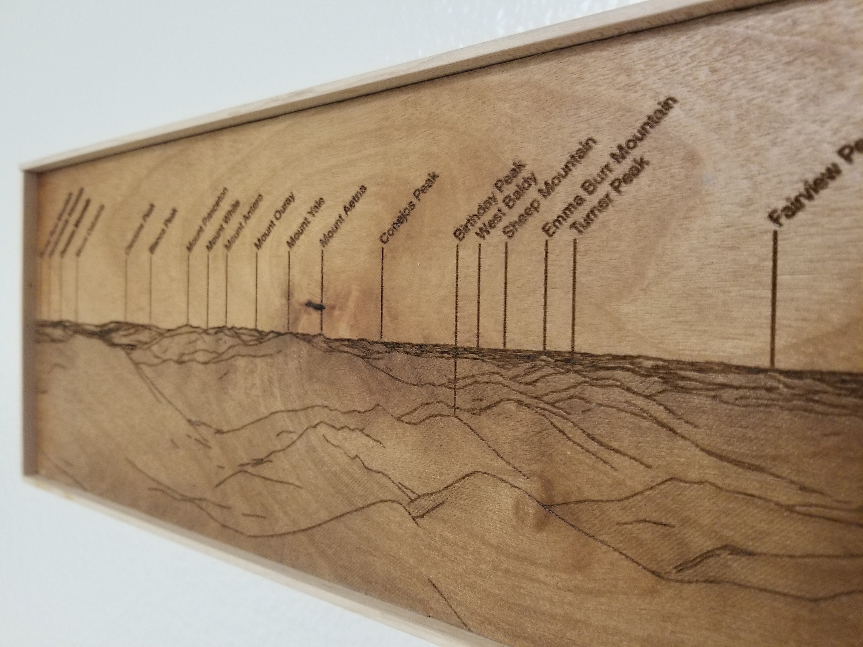 Custom Laser Engraved Mountain Range Wall Décor Etsy.de
