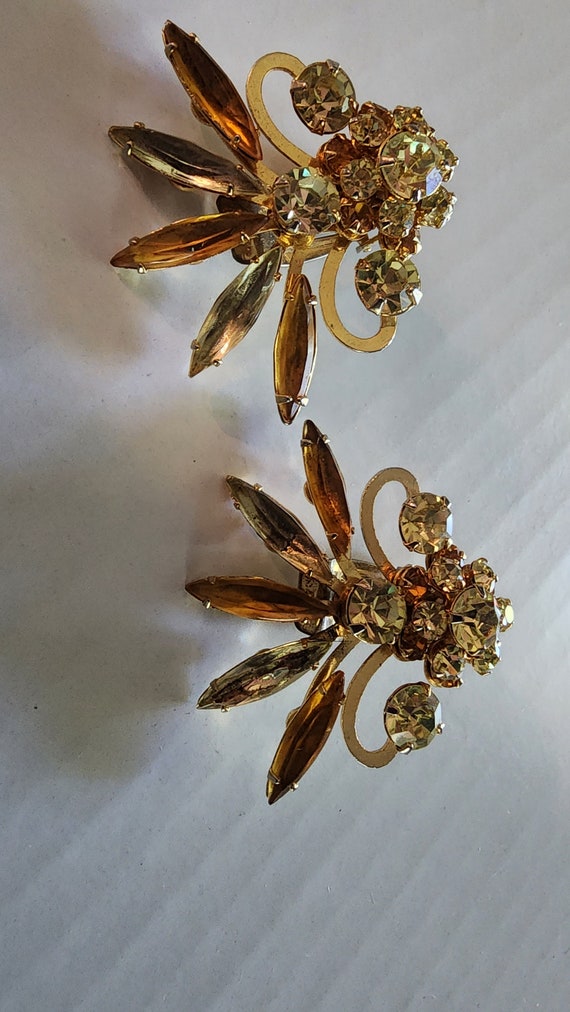 Judy Lee clip earrings