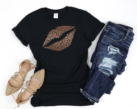 Kissing Lips Shirt, Leopard Lips Kiss Shirt, Leopard Lips Kiss T-Shirt, Mothers Day Shirt, Mothers Day Gift, Mothers Day T Shirt, Lips Shirt