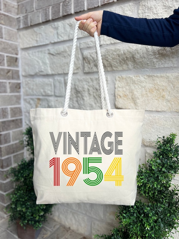 Vintage Tee Born In 1954 Retro 65th Birthday Gift Men Women Vintage Tee Born In 1954 Retro 65th Birthday Gift Men Women