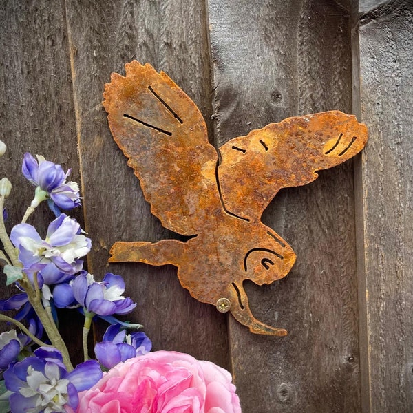 Fliegende Eule Schleiereule Wildlife Rustikale Rusty Garden Art Yard Art Geschenk Geschenkidee