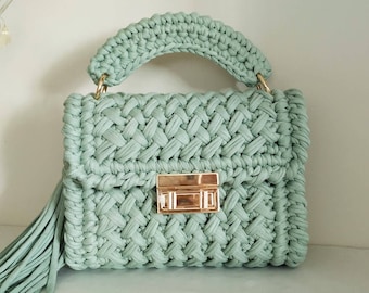 Handmade Crochet Bag: Woven Cotton Yarn Purse