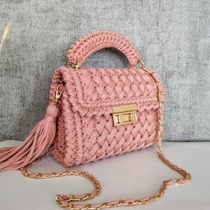 Crochet Bag, Handmade bag, Valentine&#39;s Day gift bag for her, Elegant pink knitted bag, Shoulder bag, Top handle bag gift