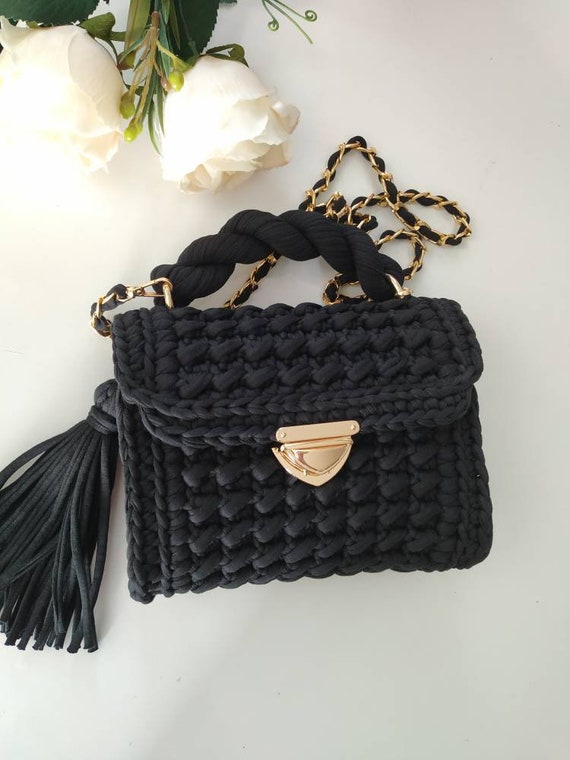Black crochet shoulder bag new arrivals