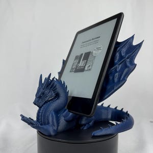 Book Wyrm Reading Dragon Kindle/E-Reader Holder – Fantasy Desk Accessory, Gift for Readers & Dragon Lovers