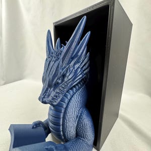ファンタジー ドラゴン ブック ヌーク – 本を読むドラゴン – 魔法の本棚インサート – 本好き、読書家、ファンタジー ファンへのユニークなギフト