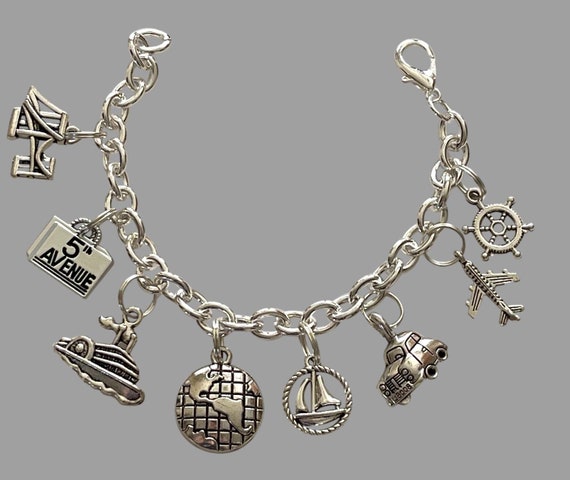 Metal link on sale charm bracelet