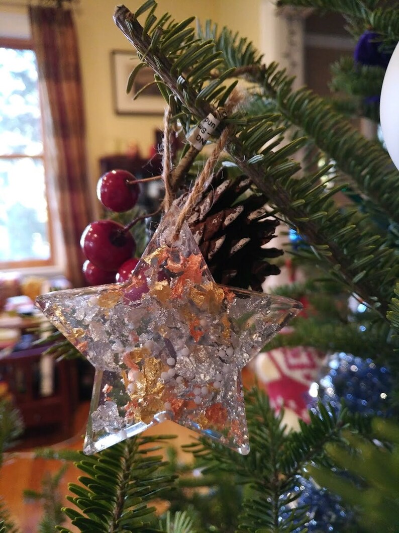 Resin star ornament