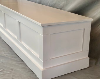 Shaker Storage Bench, Kitchen Nook, Under Window Seating. Painted White  *Free Shipping*