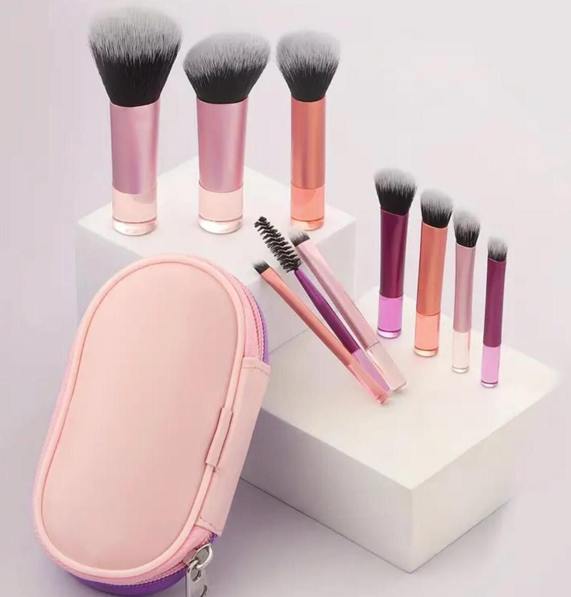 10pcs Stylish fluffy cosmetic mini travel makeup brush set with bag