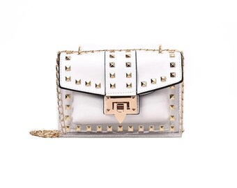 lipstick in my valentino white bolsa